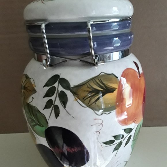 Oneida Vintage Fruit Hand Painted Ceramic Canister - Picture 5 of 9